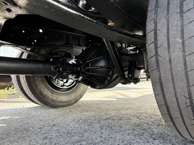 いすゞエルフクレーン3段小型（2t・3t）[写真17]