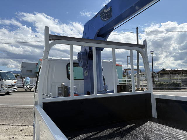 いすゞエルフクレーン3段小型（2t・3t）[写真18]