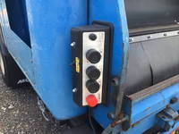 日野レンジャーパッカー車（塵芥車）中型（4t）[写真21]