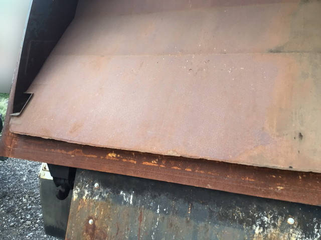 三菱ふそうファイターパッカー車（塵芥車）増トン（6t・8t）[写真11]