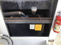 三菱ふそうファイターパッカー車（塵芥車）増トン（6t・8t）[写真18]