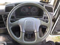 三菱ふそうファイターパッカー車（塵芥車）増トン（6t・8t）[写真33]