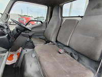 日野デュトロ平ボディ小型（2t・3t）[写真22]