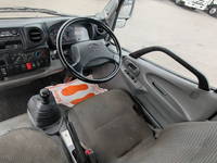 日野デュトロ平ボディ小型（2t・3t）[写真23]