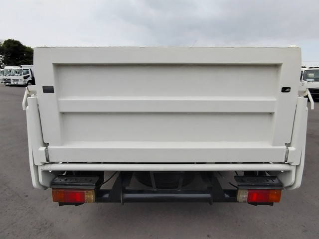 日野デュトロ平ボディ小型（2t・3t）[写真05]