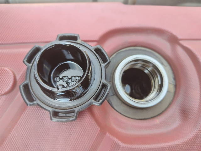 日野デュトロ平ボディ小型（2t・3t）[写真11]