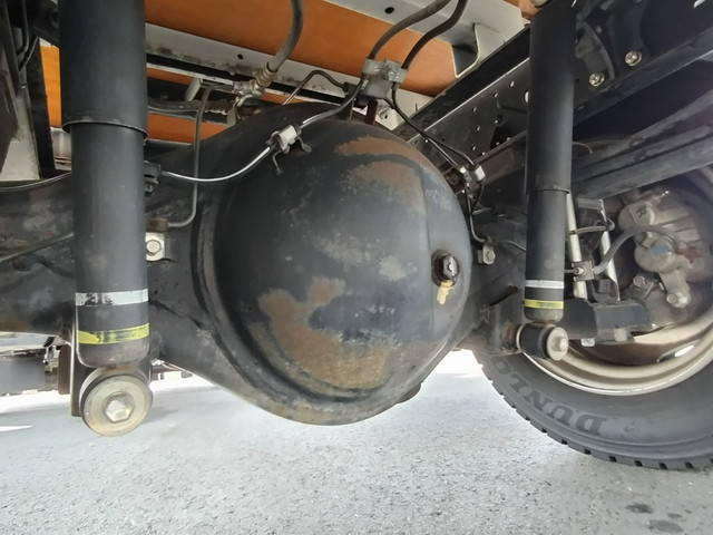 日野デュトロ平ボディ小型（2t・3t）[写真18]