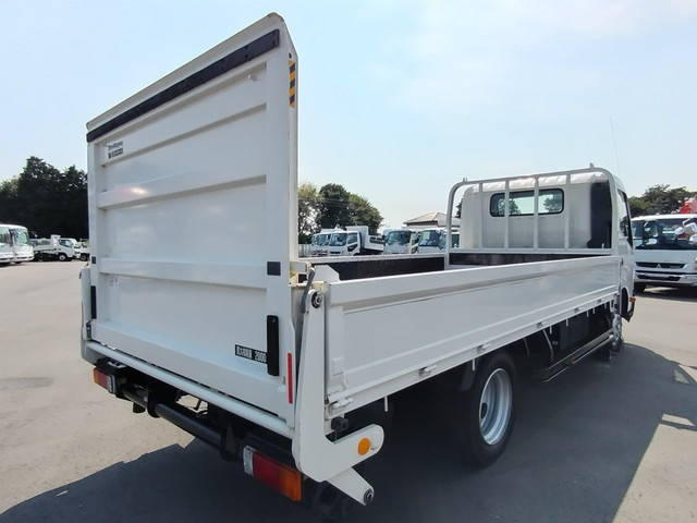 日野デュトロ平ボディ小型（2t・3t）[写真04]