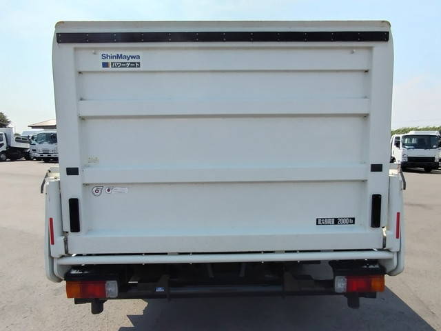 日野デュトロ平ボディ小型（2t・3t）[写真05]