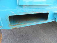 いすゞエルフパッカー車（塵芥車）小型（2t・3t）[写真26]