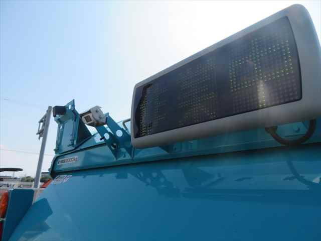 いすゞエルフパッカー車（塵芥車）小型（2t・3t）[写真27]