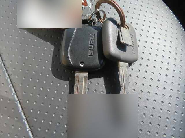 いすゞエルフパッカー車（塵芥車）小型（2t・3t）[写真33]