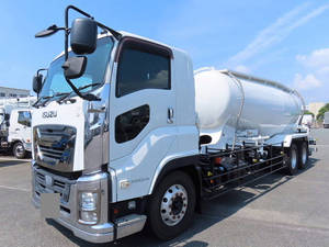 いすゞギガバルク車（粉粒体運搬車）2017年(平成29年)QKG-CYL77B