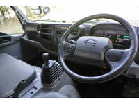 日野デュトロ平ボディ小型（2t・3t）[写真16]