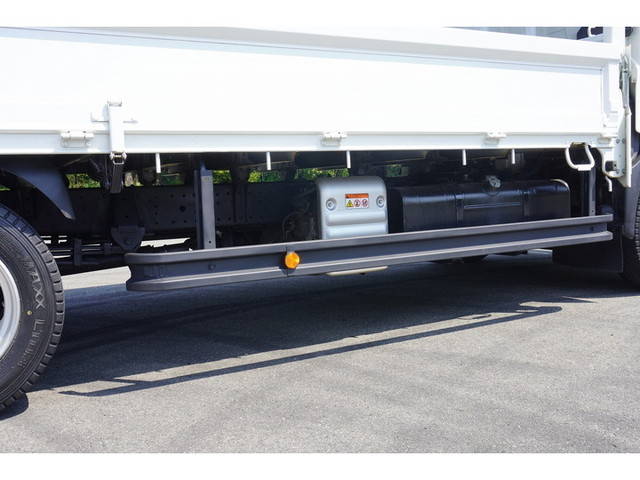 日野デュトロ平ボディ小型（2t・3t）[写真24]