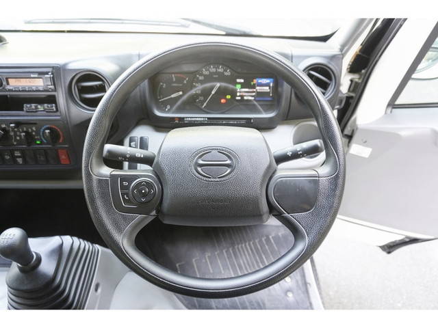 日野デュトロ平ボディ小型（2t・3t）[写真31]