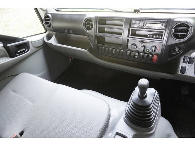 日野デュトロ平ボディ小型（2t・3t）[写真34]