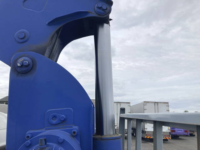 いすゞエルフクレーン4段小型（2t・3t）[写真13]