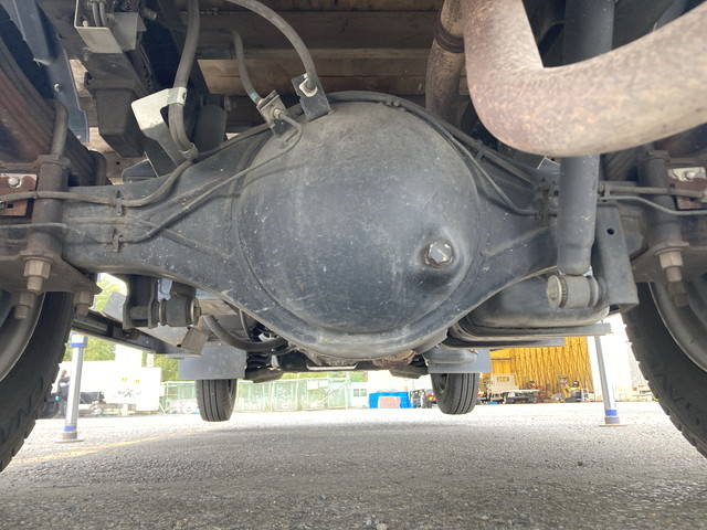 いすゞエルフクレーン4段小型（2t・3t）[写真25]