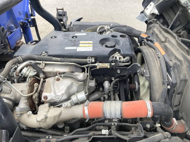 いすゞエルフクレーン4段小型（2t・3t）[写真27]