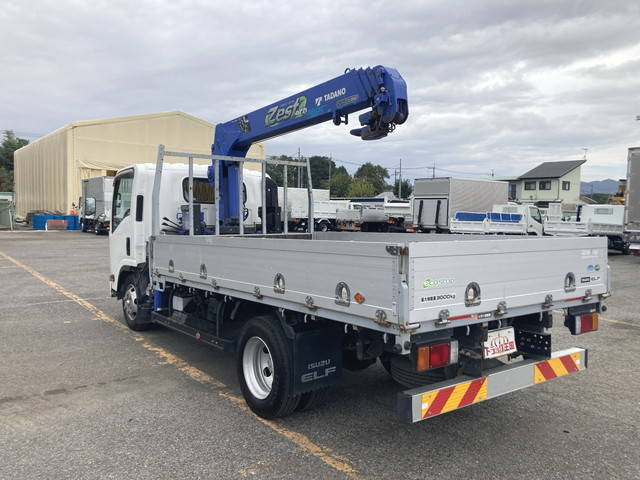 いすゞエルフクレーン4段小型（2t・3t）[写真04]