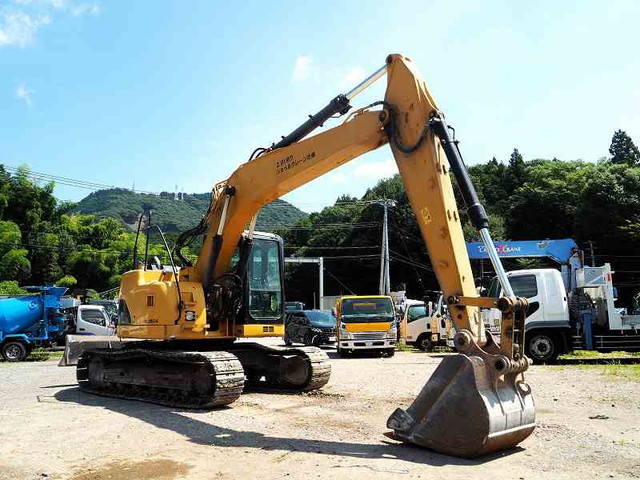 CATユンボ（バックホー）[写真01]