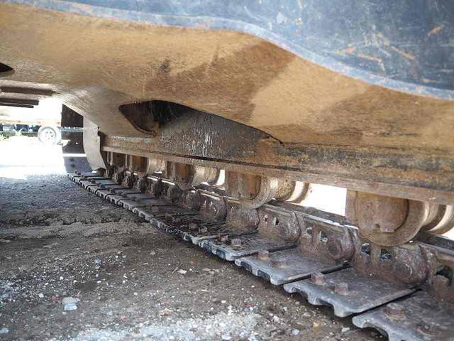 CATユンボ（バックホー）[写真18]