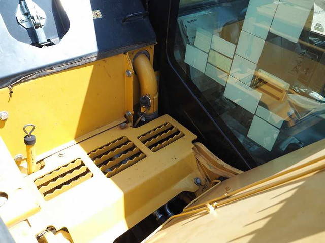 CATユンボ（バックホー）[写真27]