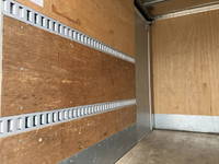 日野デュトロアルミバン小型（2t・3t）[写真12]