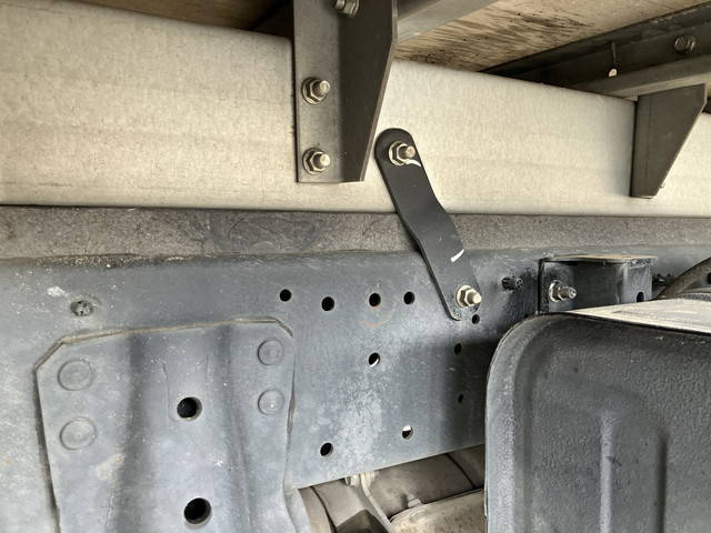 日野デュトロアルミバン小型（2t・3t）[写真24]