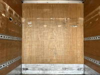 いすゞエルフアルミバン小型（2t・3t）[写真14]