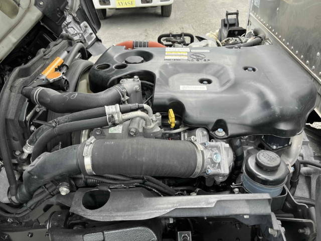 いすゞエルフアルミバン小型（2t・3t）[写真24]