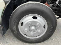 いすゞエルフアルミバン小型（2t・3t）[写真28]