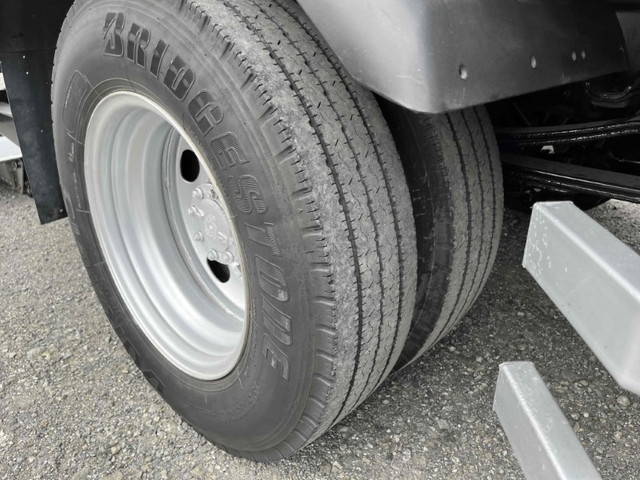 いすゞエルフアルミバン小型（2t・3t）[写真29]