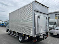 いすゞエルフアルミバン小型（2t・3t）[写真02]