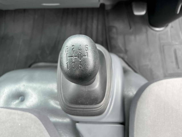 いすゞエルフアルミバン小型（2t・3t）[写真36]