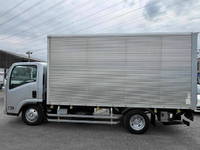 いすゞエルフアルミバン小型（2t・3t）[写真09]