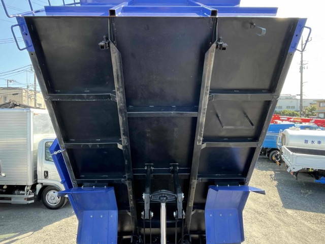 いすゞフォワード深ダンプ（土砂禁ダンプ）中型（4t）[写真14]