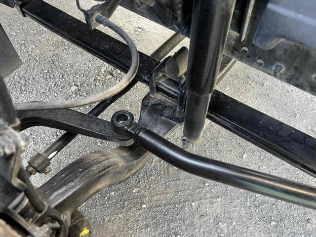 いすゞフォワード深ダンプ（土砂禁ダンプ）中型（4t）[写真18]