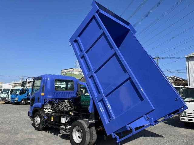 いすゞフォワード深ダンプ（土砂禁ダンプ）中型（4t）[写真02]