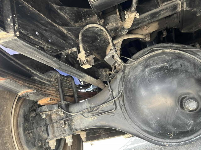 いすゞフォワード深ダンプ（土砂禁ダンプ）中型（4t）[写真24]