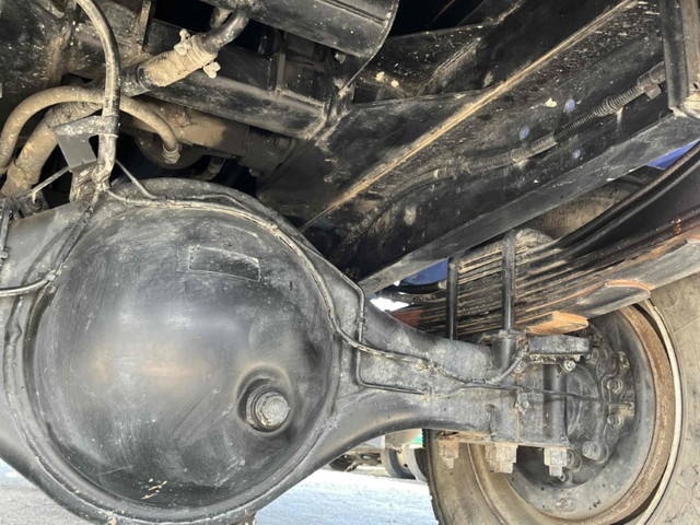 いすゞフォワード深ダンプ（土砂禁ダンプ）中型（4t）[写真25]