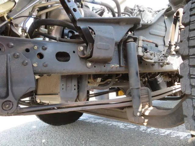 三菱ふそうファイターアルミブロック中型（4t）[写真36]