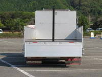 三菱ふそうファイターアルミブロック中型（4t）[写真09]