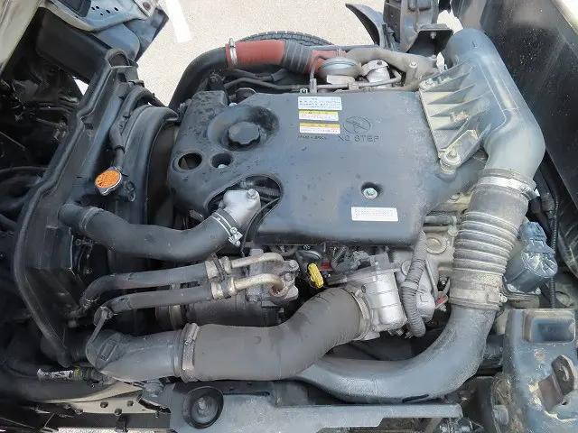 いすゞエルフ穴掘建柱車小型（2t・3t）[写真29]