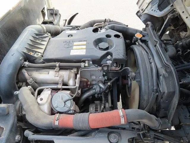 いすゞエルフ穴掘建柱車小型（2t・3t）[写真30]