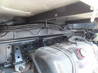 いすゞエルフ穴掘建柱車小型（2t・3t）[写真33]