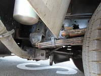 いすゞエルフ穴掘建柱車小型（2t・3t）[写真36]