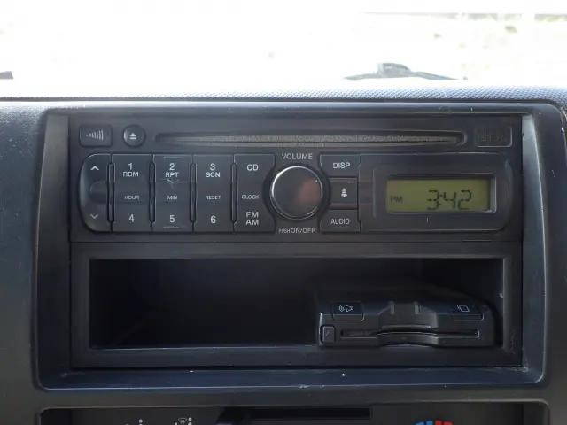 日野デュトロ平ボディ小型（2t・3t）[写真12]