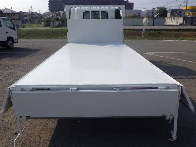 日野デュトロ平ボディ小型（2t・3t）[写真06]